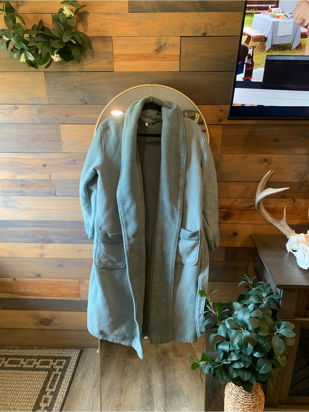 Cozy Earth robe in Sage